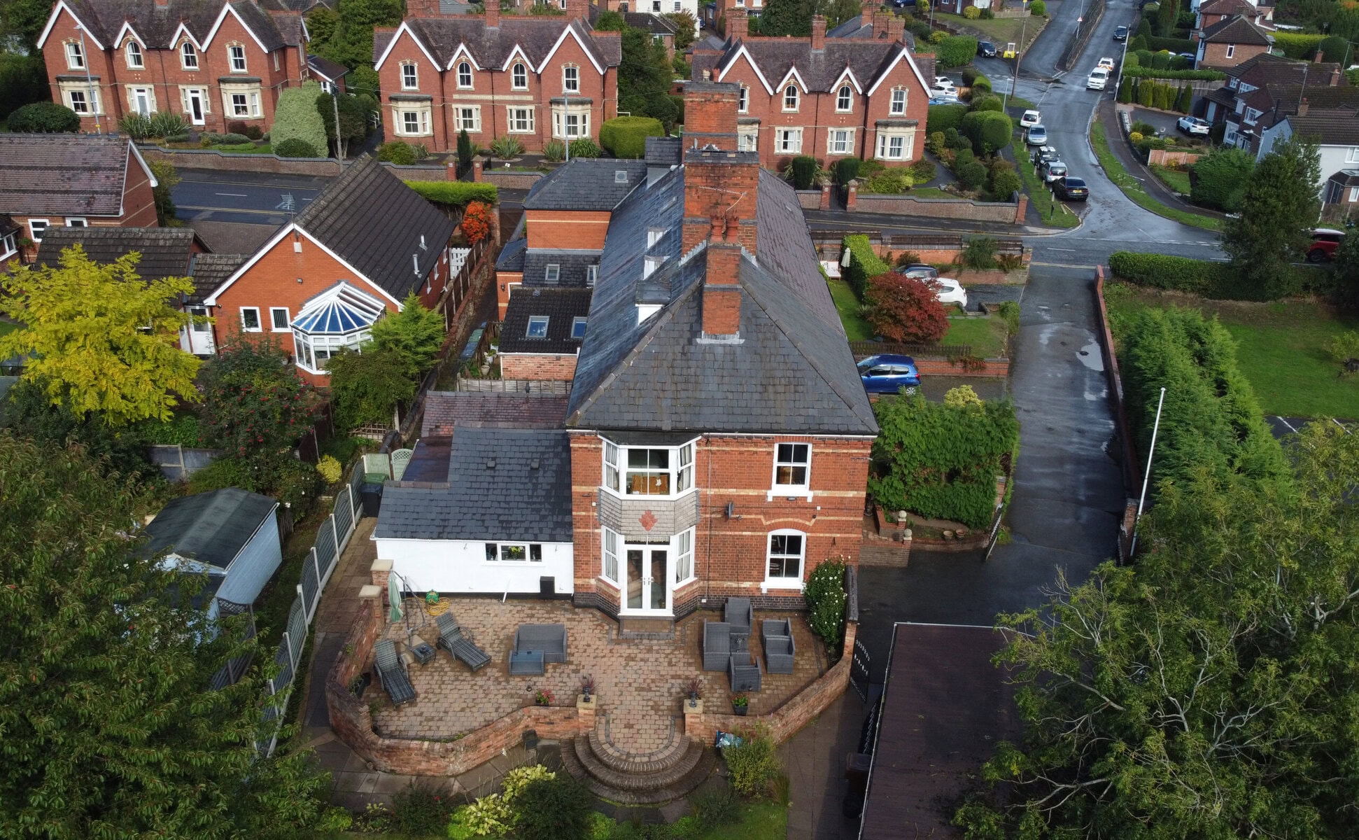 “The Victoria” 4 Cedar Terrace Bromsgrove B60 2JR